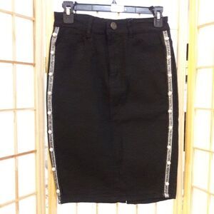 NWT Chocolate A Line Black Midi Skirt Sz M